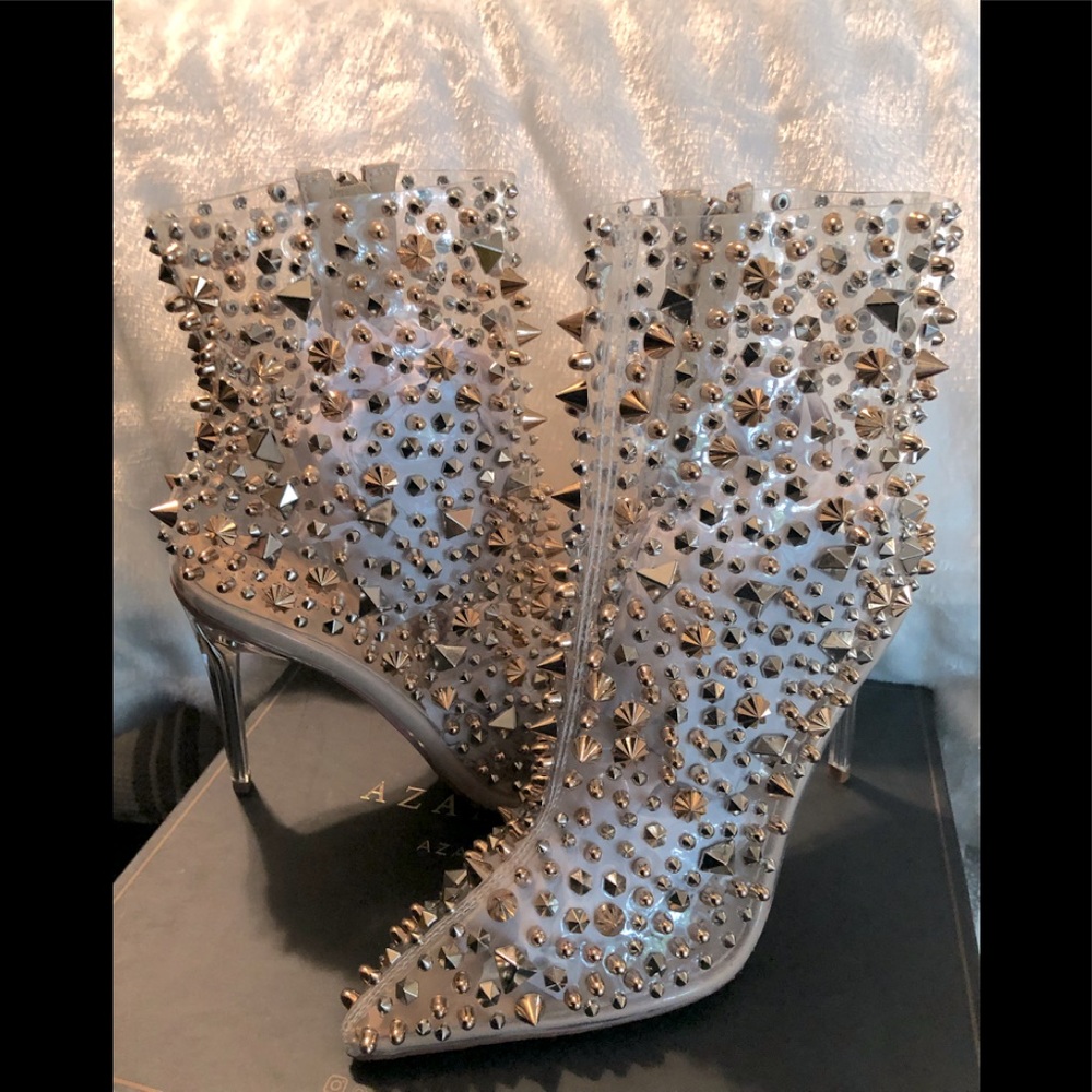 Azalea Wang Bhaddie bootie